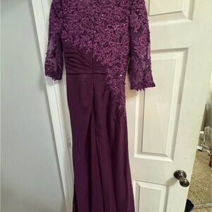 Elegant Purple Lace Evening Gown